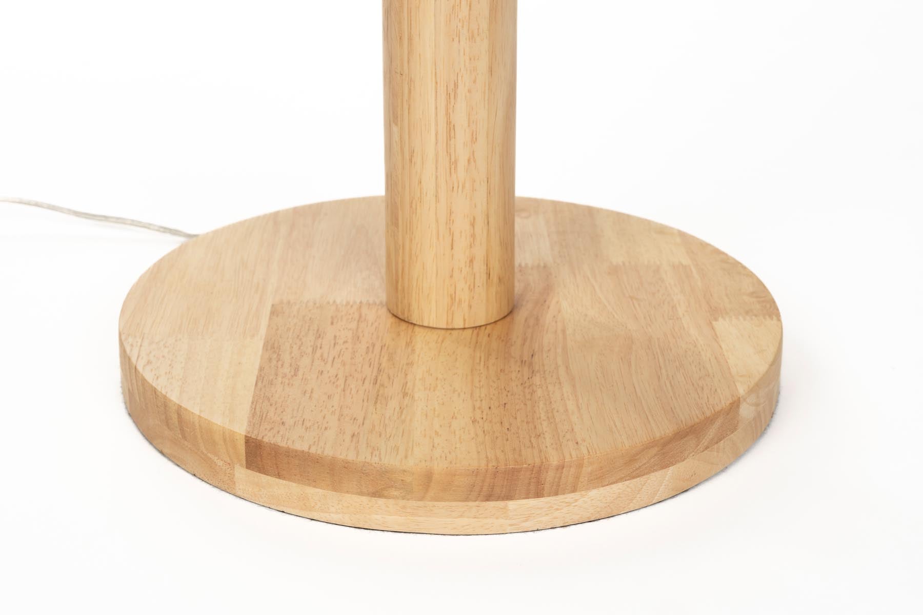 Stehlampe Scallop in Natürlich präsentiert im Onlineshop von KAQTU Design AG. Stehleuchte ist von Dutchbone