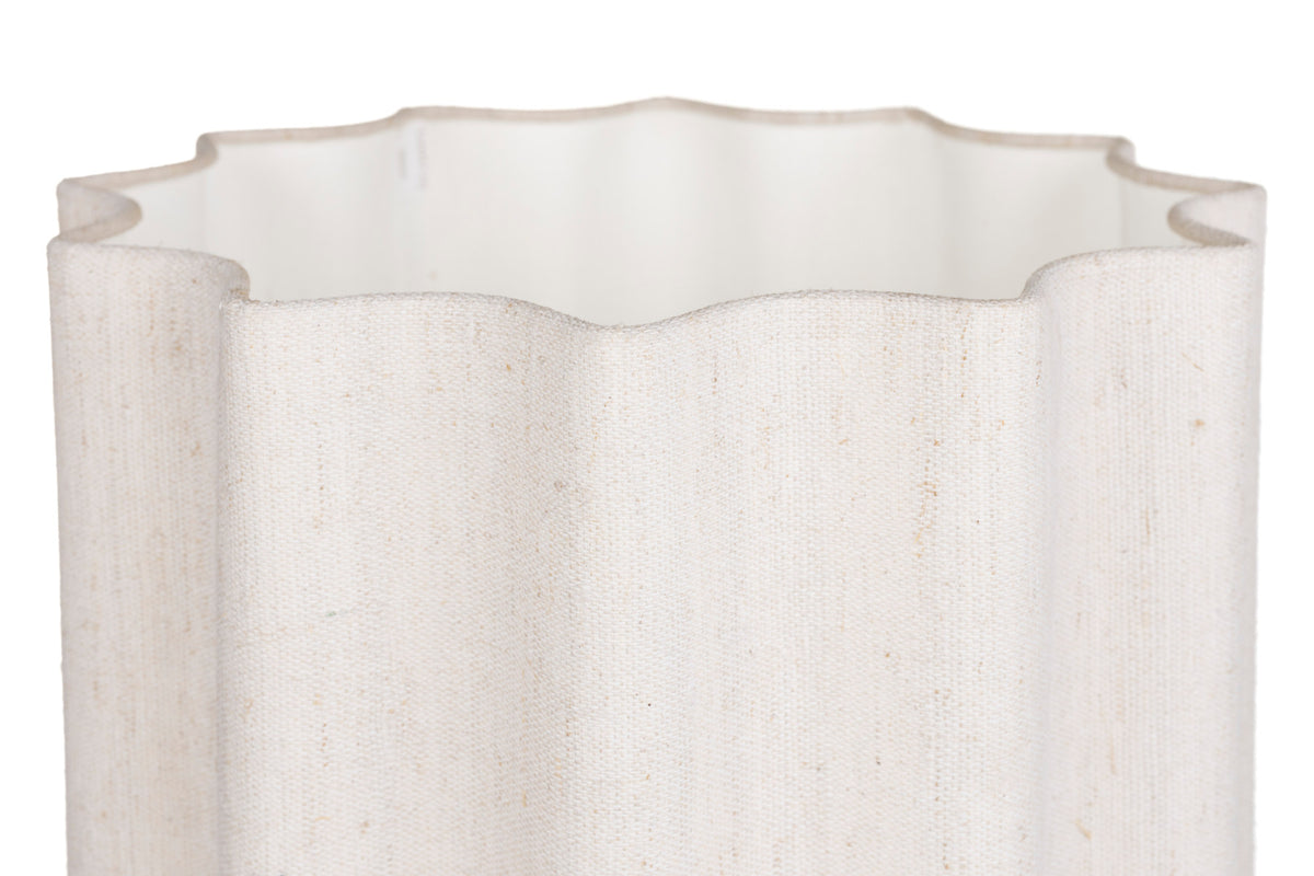 Tischlampe Scallop in Natürlich präsentiert im Onlineshop von KAQTU Design AG. Tischleuchte ist von Dutchbone