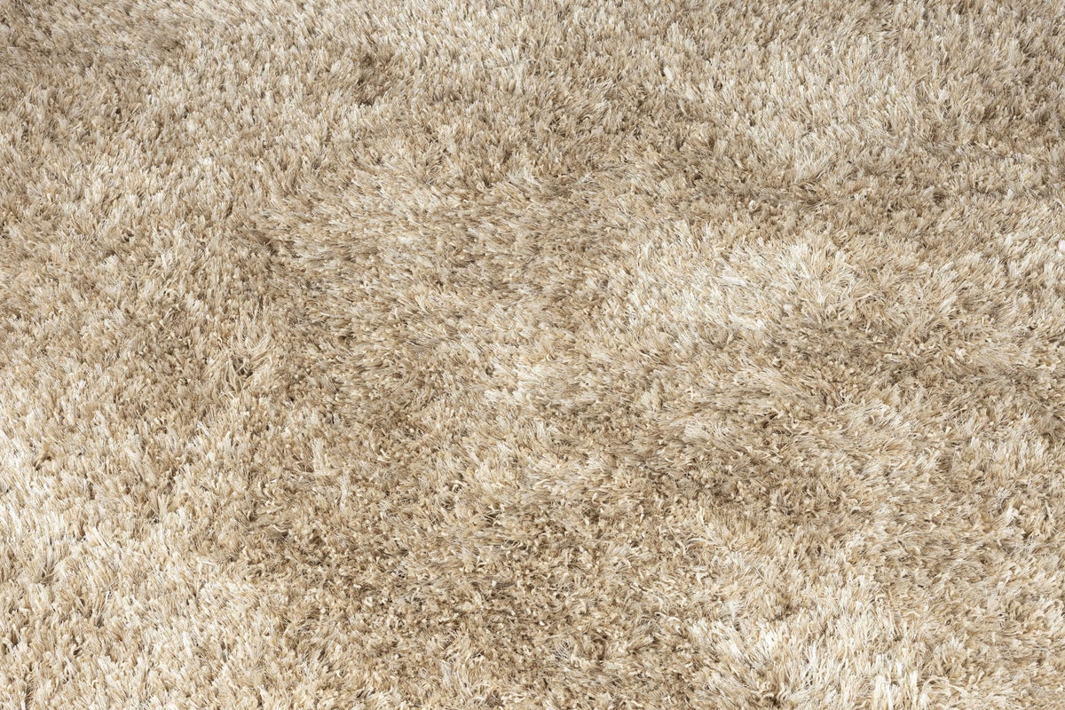 Weisser hochfloriger Teppich Carpet Hairy '200 von Dutchbone aus Wolle und Jute, quadratische Form, Grösse 200x200cm.