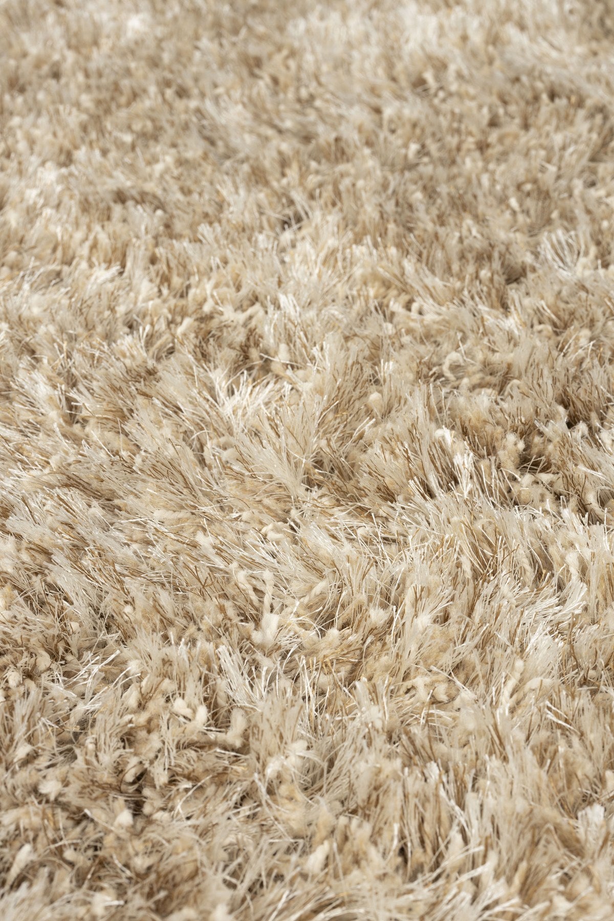 Weisser hochfloriger Teppich Carpet Hairy '200 von Dutchbone aus Wolle und Jute, quadratische Form, Grösse 200x200cm.