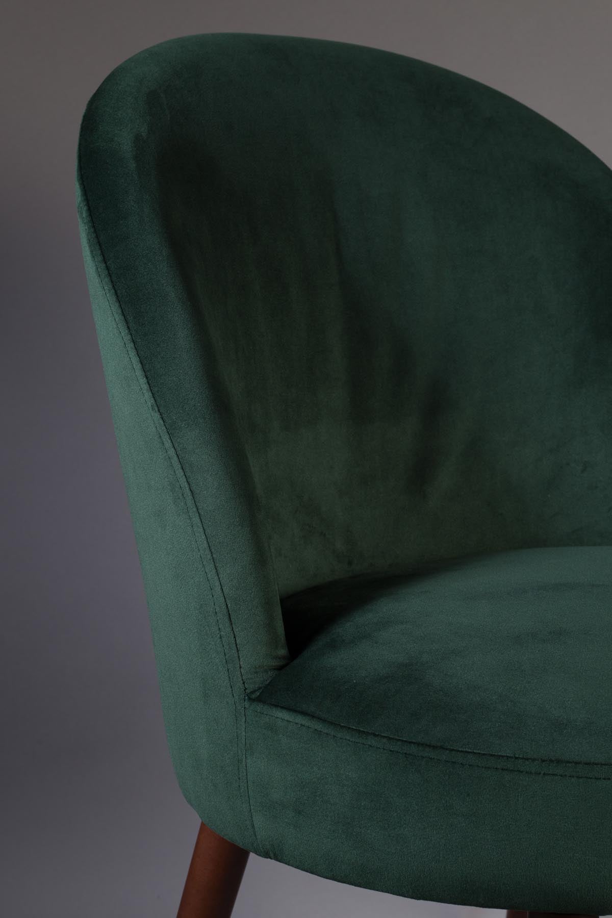 Stuhl Barbara in Grün präsentiert im Onlineshop von KAQTU Design AG. Stuhl ist von Dutchbone