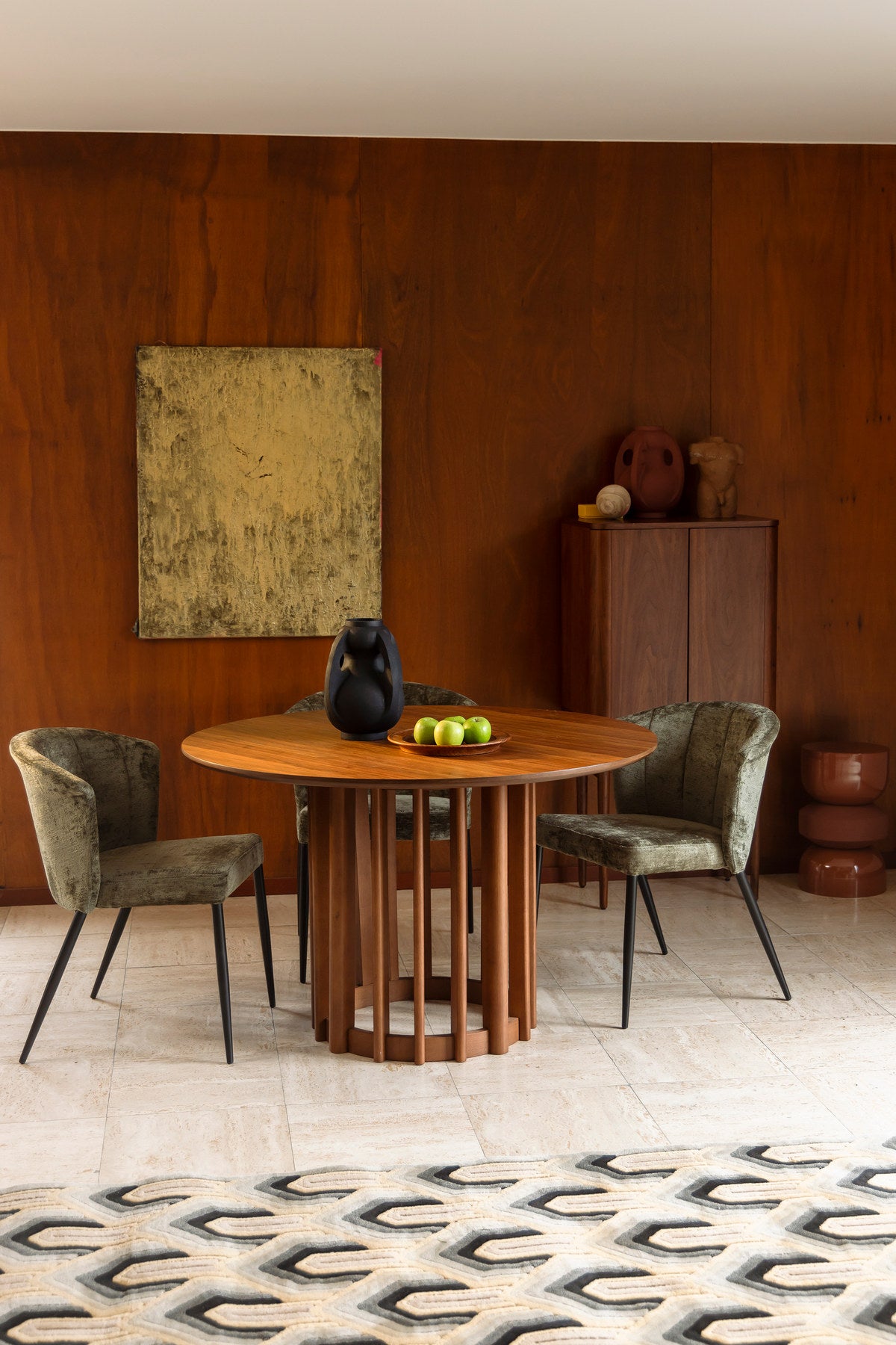 Stuhl Georgia Grün in Grün präsentiert im Onlineshop von KAQTU Design AG. Schalenstuhl ist von Dutchbone