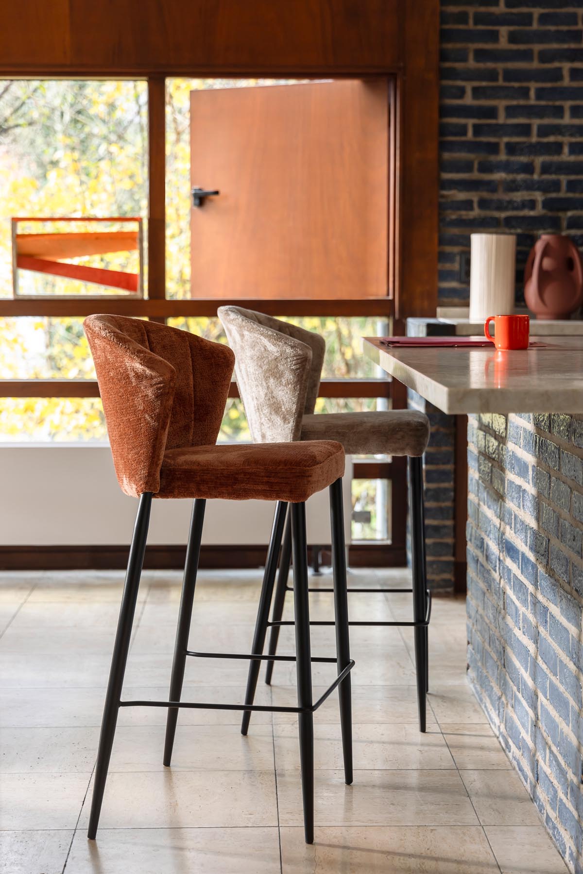 Barhocker Georgia Terra in Rot präsentiert im Onlineshop von KAQTU Design AG. Barstuhl ist von Dutchbone