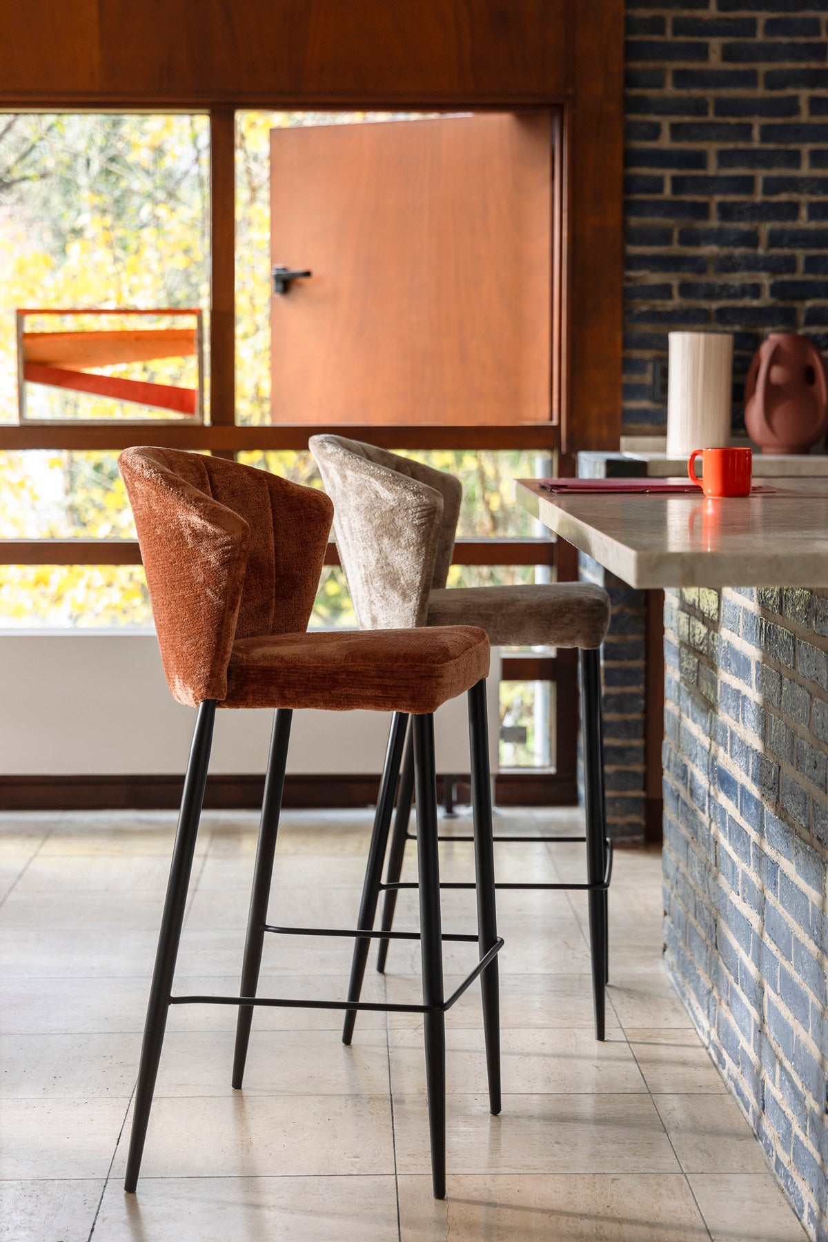 Barhocker Georgia Terra in Rot präsentiert im Onlineshop von KAQTU Design AG. Barstuhl ist von Dutchbone