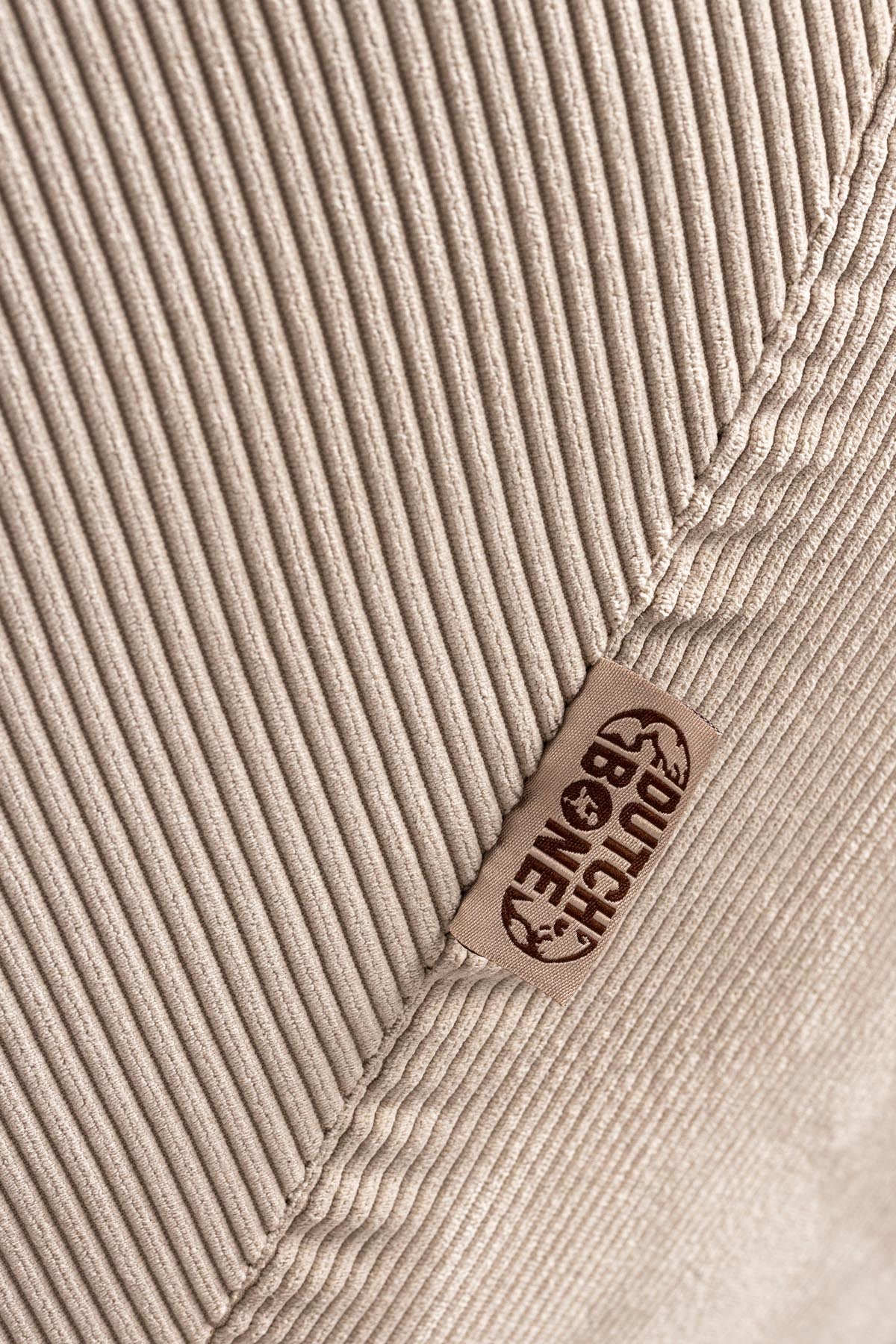 Loungesessel Vince in Beige präsentiert im Onlineshop von KAQTU Design AG. Sessel ist von Dutchbone