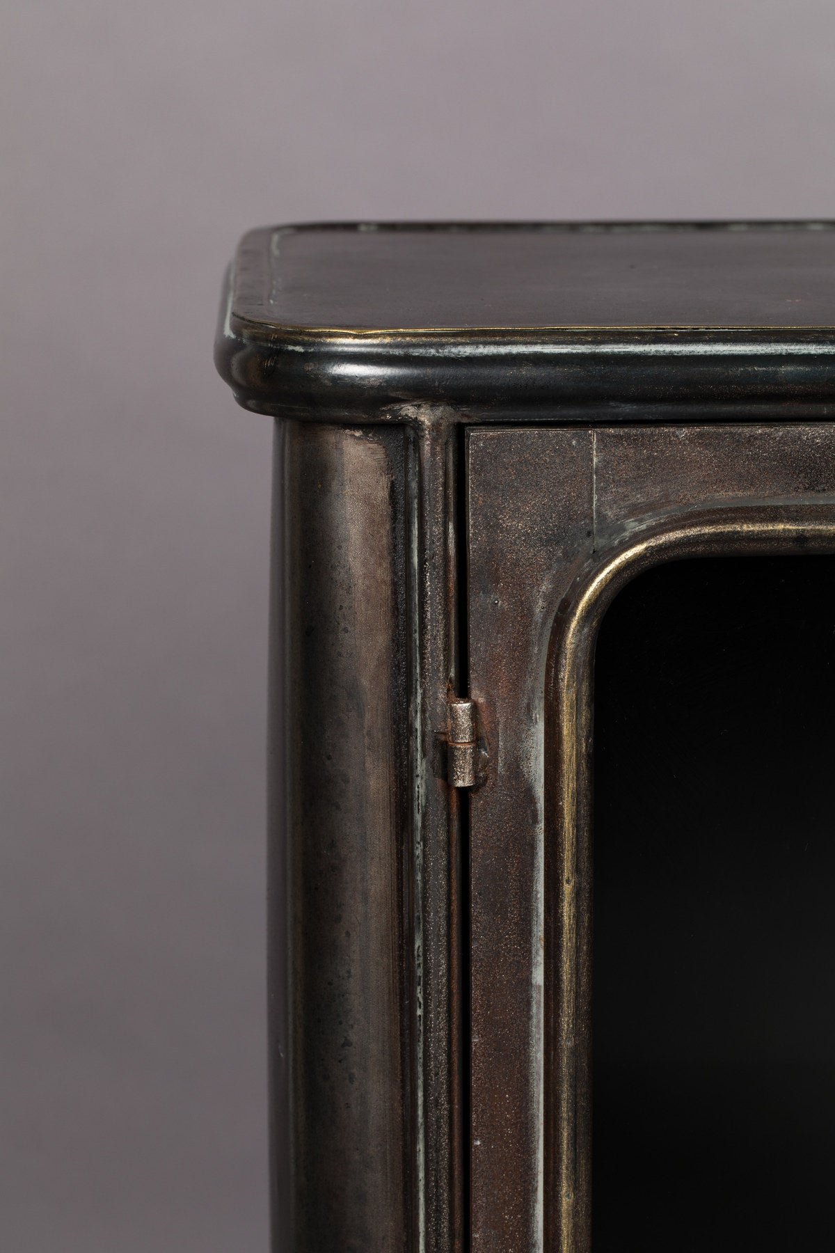 Sideboard Denza in Schwarz präsentiert im Onlineshop von KAQTU Design AG. Sideboard ist von Dutchbone