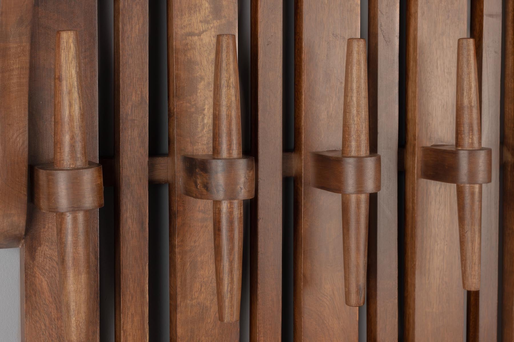 Wandgarderobe Jakub in Walnuss präsentiert im Onlineshop von KAQTU Design AG. Garderobe ist von Dutchbone