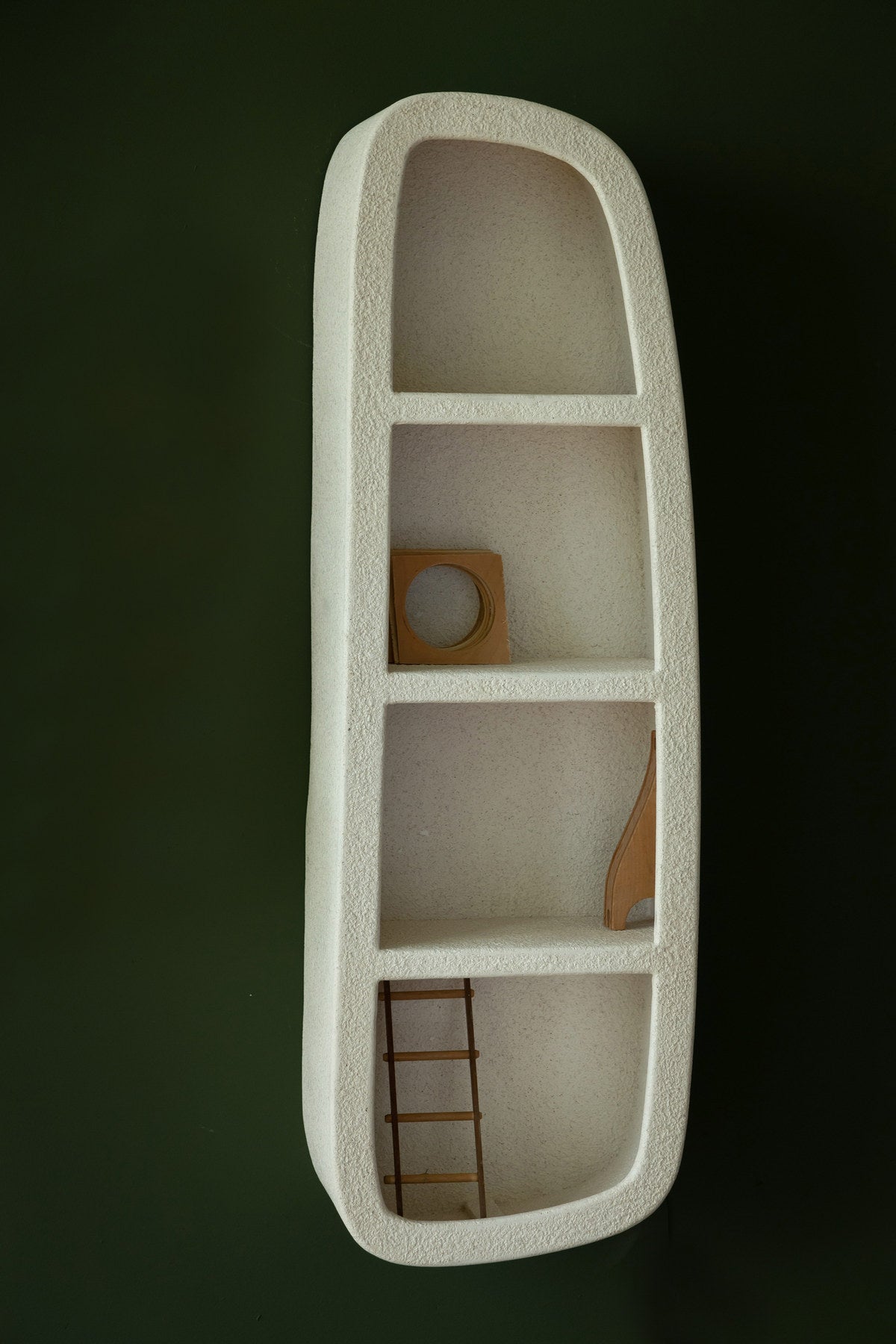 Wandregal Veda 3 Shelves in Beige präsentiert im Onlineshop von KAQTU Design AG. Wandregal ist von Dutchbone