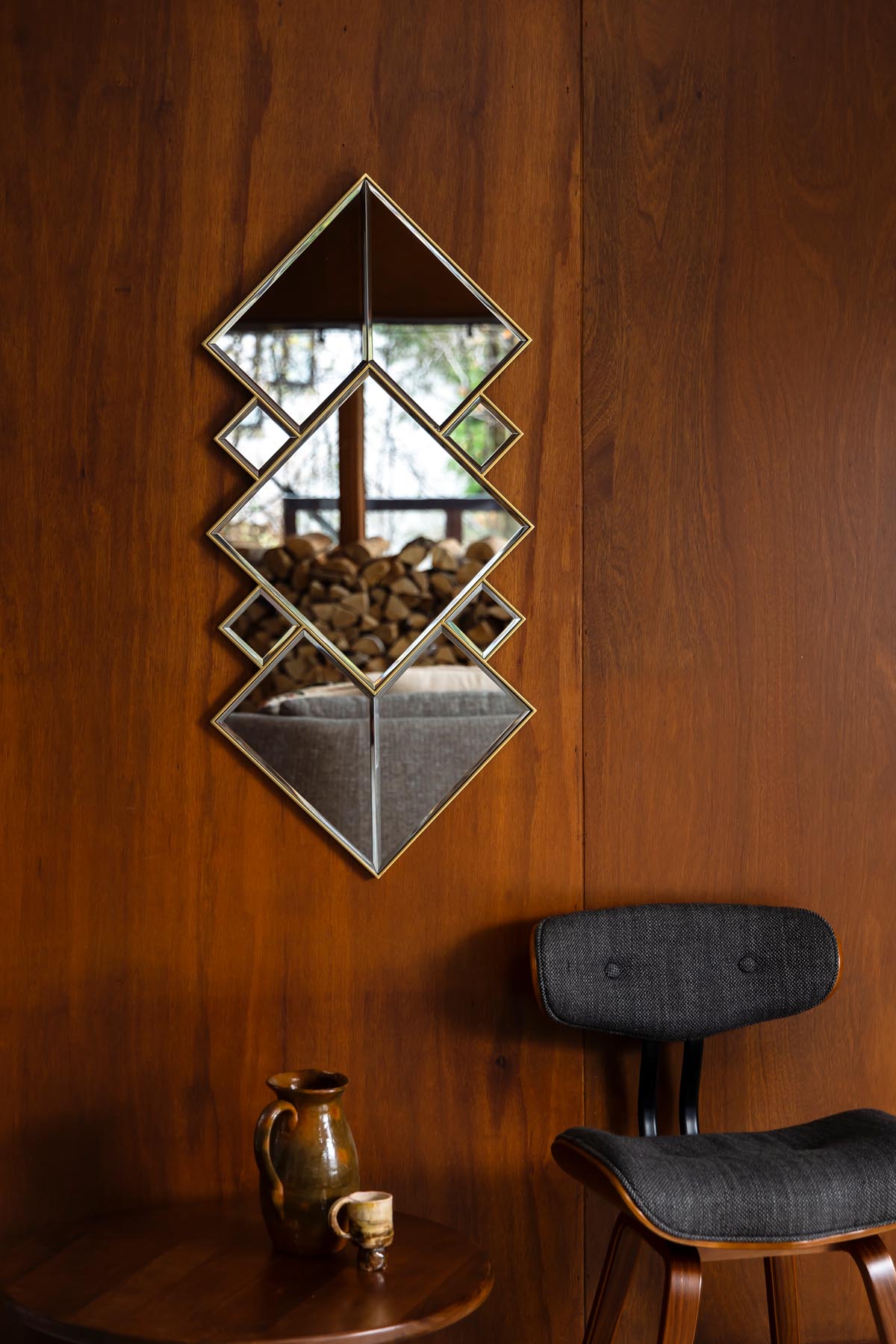 Spiegel Miyu in Gold präsentiert im Onlineshop von KAQTU Design AG. Wandspiegel ist von Dutchbone