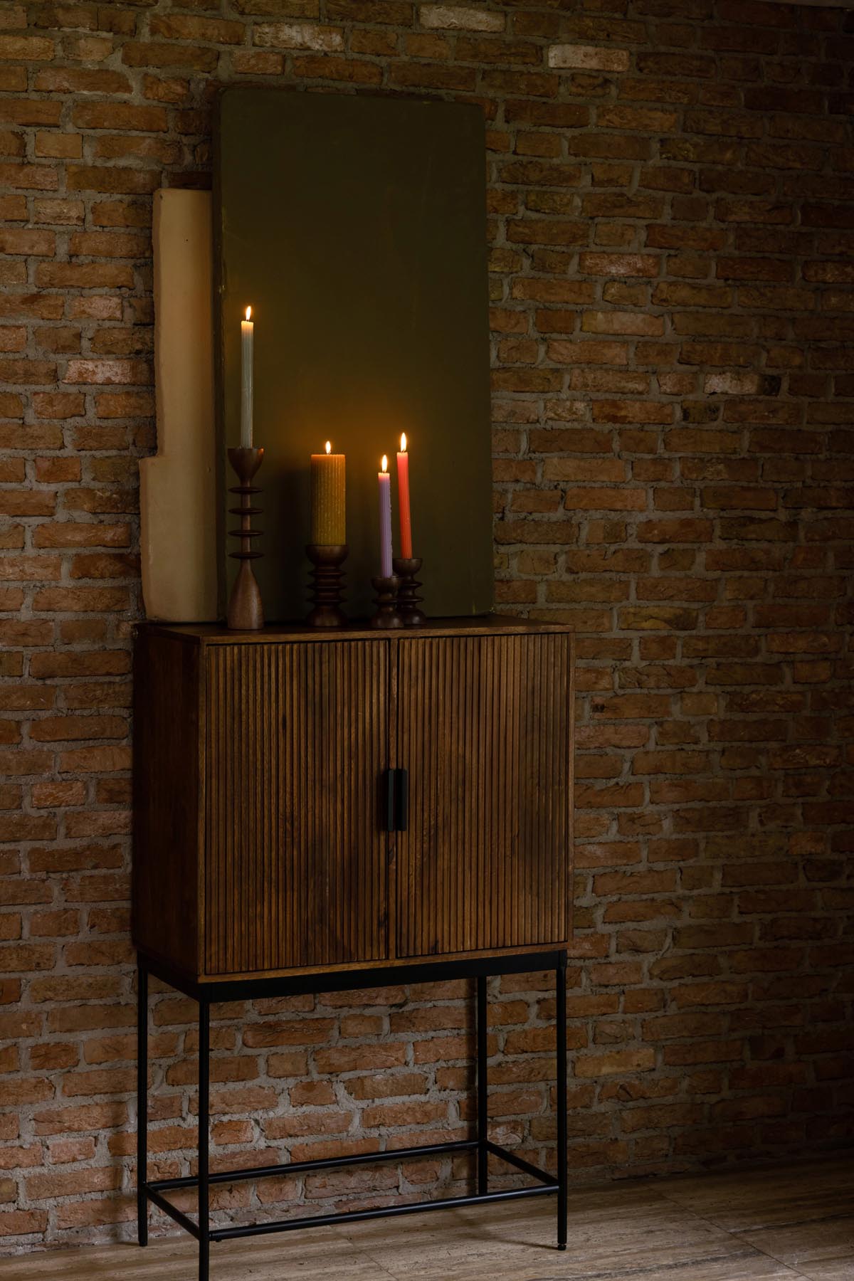 Kerzenhalter Pernilla in Braun präsentiert im Onlineshop von KAQTU Design AG. Kerzenständer ist von Dutchbone