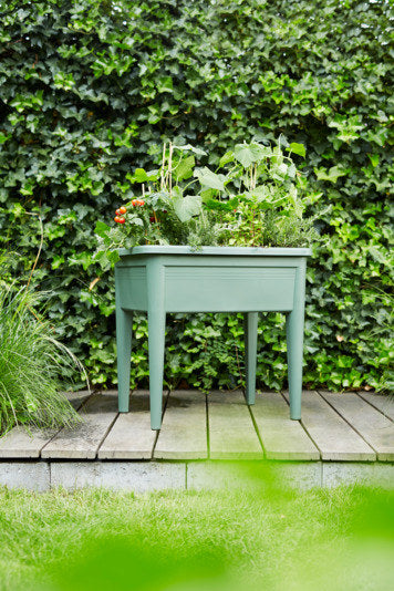 ELHO Anzuchttisch green basics XXL laubgrün 75x37x65 cm in Lime green, Grün präsentiert im Onlineshop von KAQTU Design AG. Anzuchttopf ist von ELHO