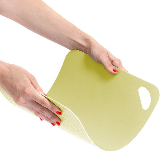 ZELLER PRESENT Schneidmatten Set 2-teilig limettengrün und mint Kunststoff 29x38 cm in Mint, Grün, Limette präsentiert im Onlineshop von KAQTU Design AG. Schneidbrett ist von ZELLER PRESENT