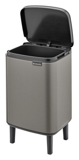 BRABANTIA Abfallbehälter Bo Hi platinum 7 l in Platinum, Grau präsentiert im Onlineshop von KAQTU Design AG. Mülleimer ist von BRABANTIA