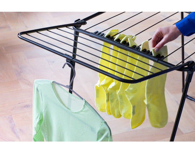 BRABANTIA Wäschetrockner HangOn 18 m black matt in präsentiert im Onlineshop von KAQTU Design AG. Wäscheständer ist von BRABANTIA