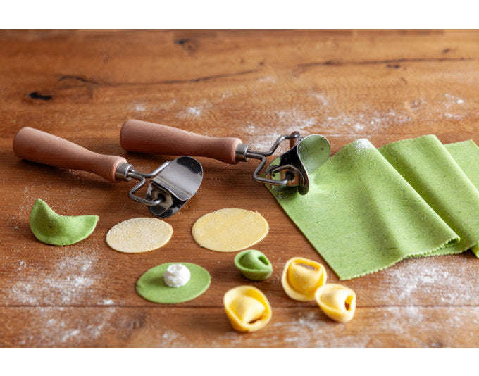 MARCATO Teigrädchen Pasta rund mit Holzgriff 4.5 cm in präsentiert im Onlineshop von KAQTU Design AG. Backutensilien ist von MARCATO