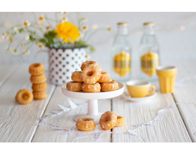 STÄDTER Backblech Gugelhupf-Konfekt 38x26 cm 24er silber We love Baking in Silber präsentiert im Onlineshop von KAQTU Design AG. Gugelhopfformen ist von STÄDTER