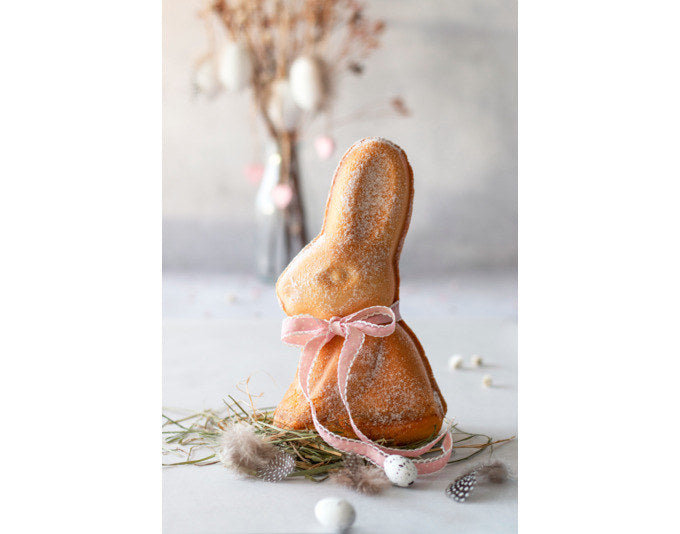 STÄDTER Backform 3D Osterhase 18x26x8 cm silber We love Baking in Silber präsentiert im Onlineshop von KAQTU Design AG. Backformen ist von STÄDTER