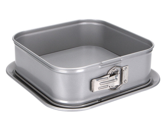 STÄDTER Springform quadratisch 23x23x7 cm silber We love Baking in Silber präsentiert im Onlineshop von KAQTU Design AG. Springformen ist von STÄDTER