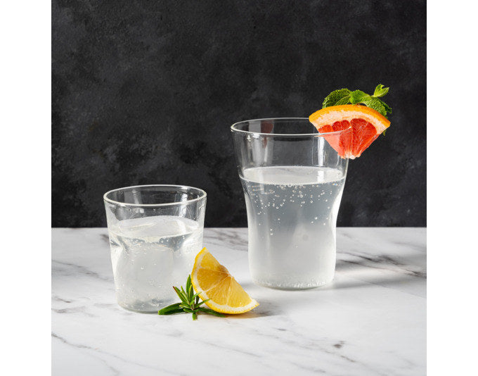 DUTCHDELUXES Becher verbeult Glas transparent 300 ml in Transparent präsentiert im Onlineshop von KAQTU Design AG. Trinkgläser ist von DUTCHDELUXES