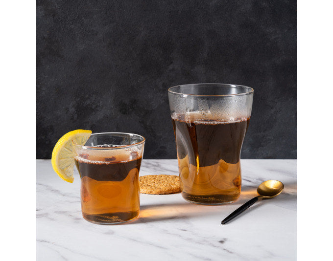 DUTCHDELUXES Becher verbeult Glas transparent 300 ml in Transparent präsentiert im Onlineshop von KAQTU Design AG. Trinkgläser ist von DUTCHDELUXES