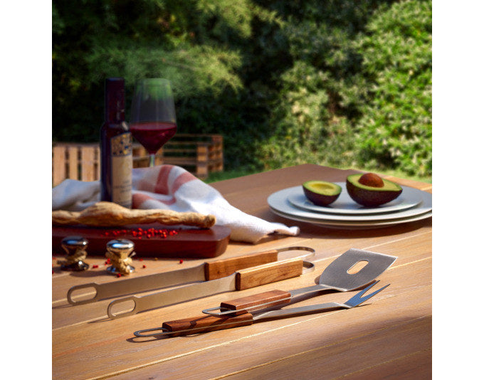 PHILIPPI Grillbesteck Brick Nussbaum/Edelstahl 3tlg. in Chromstahl, Silber, Holzoptik, Braun präsentiert im Onlineshop von KAQTU Design AG. Grillbesteck ist von PHILIPPI