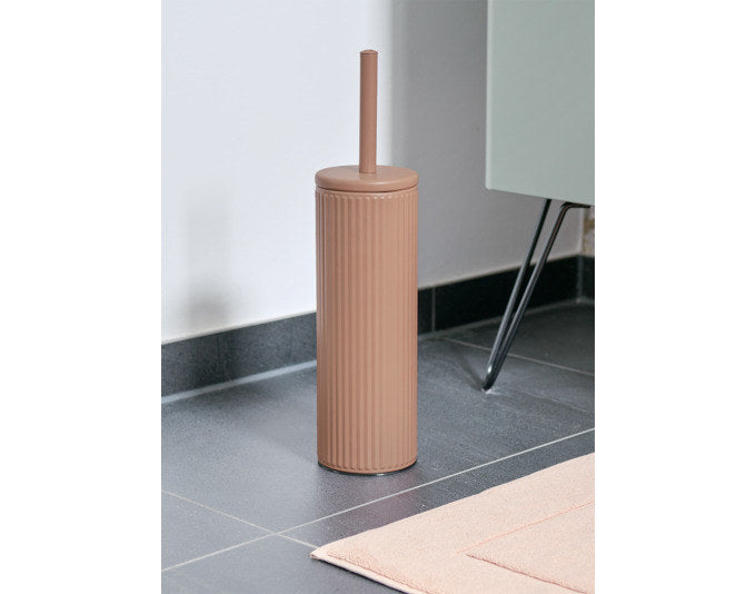 ZELLER WC-Bürstengarnitur Metall mocca ø 9.7x40 cm in Mocca, Braun präsentiert im Onlineshop von KAQTU Design AG. Toilettenbürste ist von ZELLER PRESENT