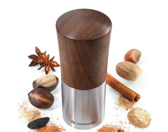 ZASSENHAUS Gewürzmühle Duo 12x4.5 cm Edelstahl/Nussbaum in Braun, Silber präsentiert im Onlineshop von KAQTU Design AG. Salz & Pfeffer ist von ZASSENHAUS