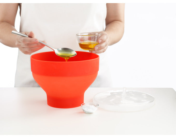 LÉKUÉ Mikrowellen-Popcorn-Maker ø 20.5 cm in präsentiert im Onlineshop von KAQTU Design AG. Backform / Backblech ist von LEKUE