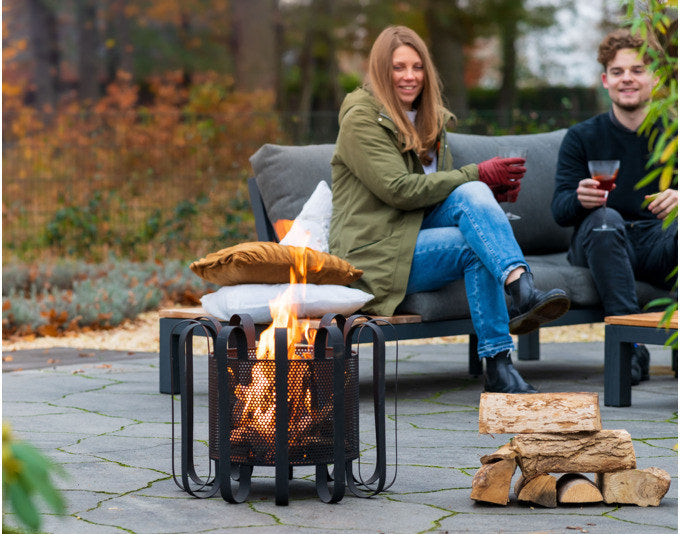 REDFIRE Feuerstelle Kester schwarz in Schwarz präsentiert im Onlineshop von KAQTU Design AG. Feuerschale ist von REDFIRE