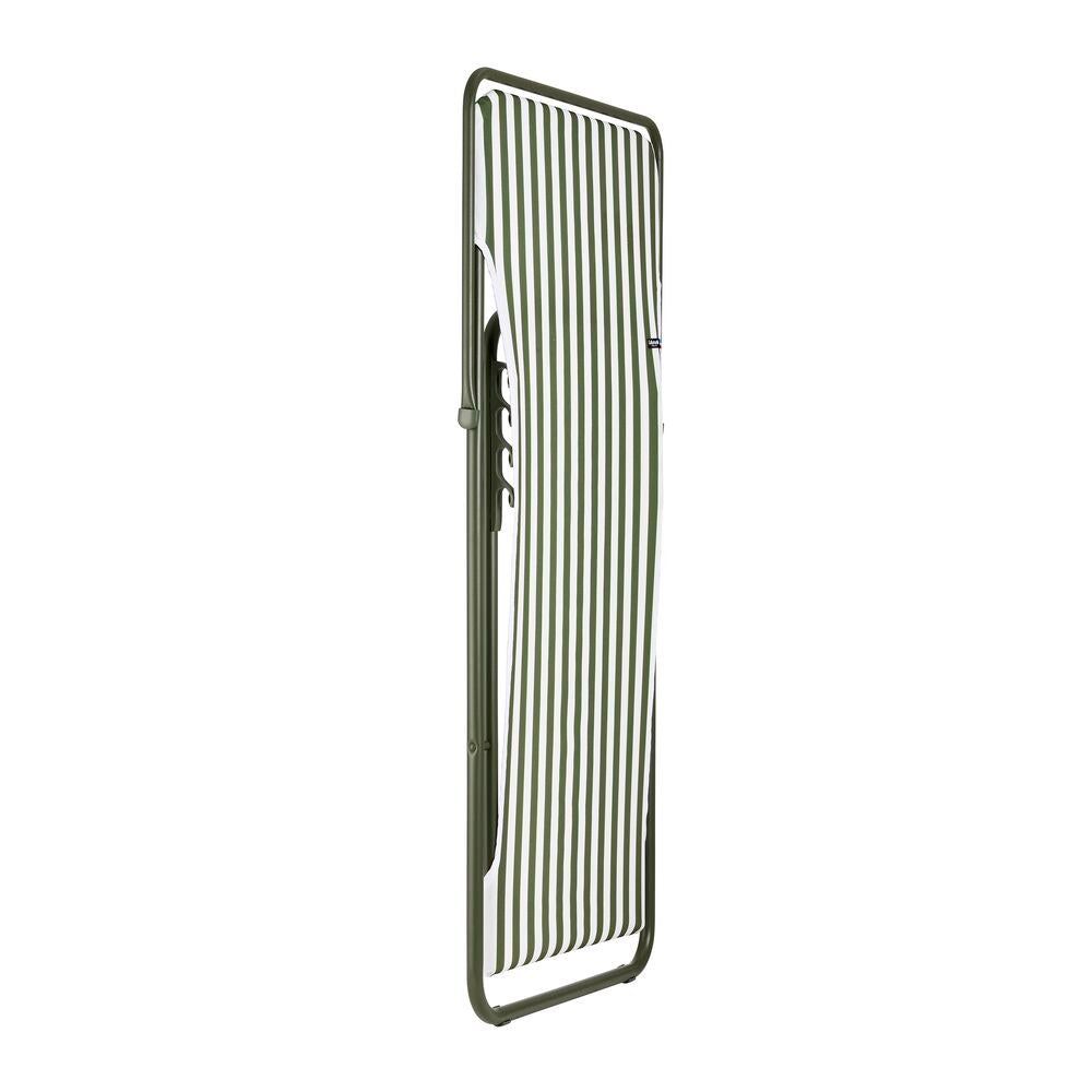 LAFUMA Sessel Maxi Transat Rayure moss in Grün, Weiss präsentiert im Onlineshop von KAQTU Design AG. Liegestuhl ist von LAFUMA