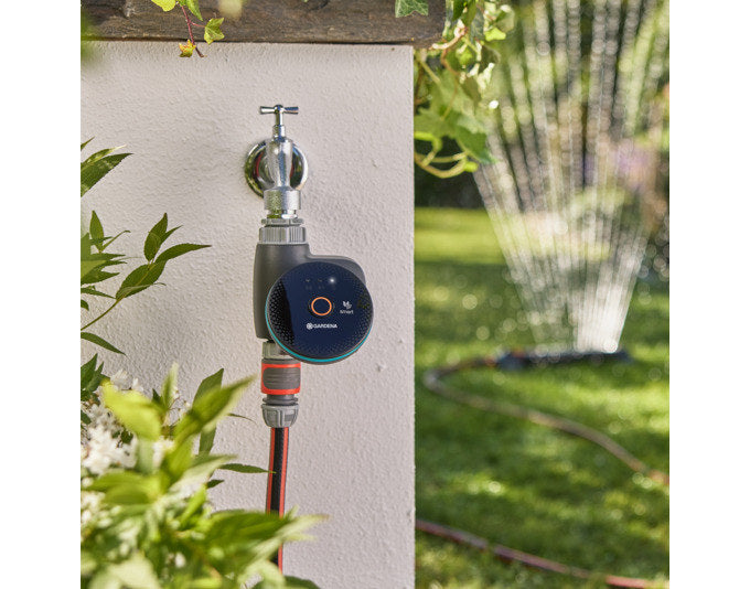 GARDENA Smart Sensor Control Set in präsentiert im Onlineshop von KAQTU Design AG. Bewässerungssysteme ist von GARDENA