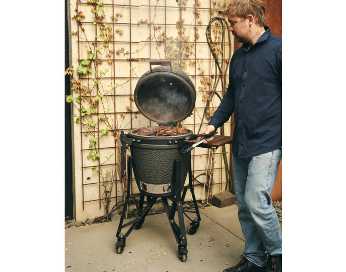 THE BASTARD Räderset für Standfuss Compact in präsentiert im Onlineshop von KAQTU Design AG. Grillzubehör ist von THE BASTARD