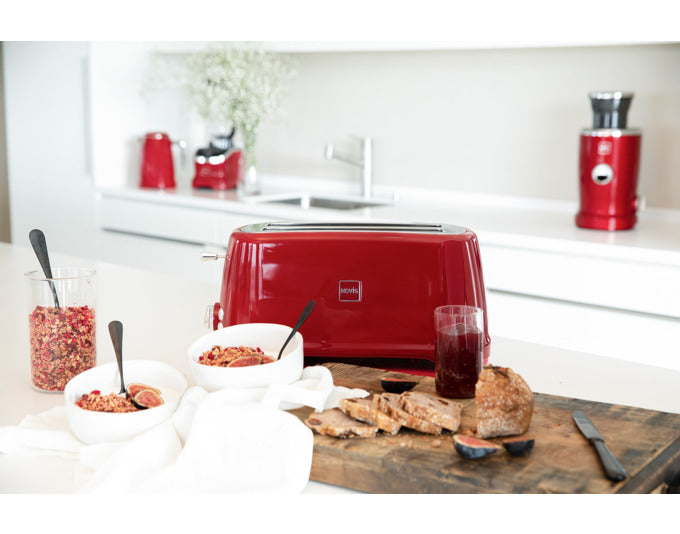 NOVIS Toaster Iconic Line T4 rot in präsentiert im Onlineshop von KAQTU Design AG. Küchengerät ist von NOVIS