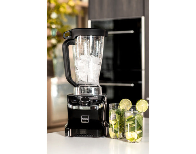 NOVIS Blender Iconic Line ProBlender 880L schwarz in präsentiert im Onlineshop von KAQTU Design AG. Küchengerät ist von NOVIS