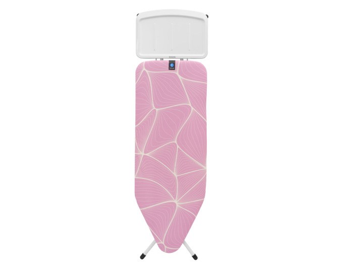 Bügelbrett von BRABANTIA in Lilac Waves mit rosa Bezug, Metall-Dampfbügeleisenablage und Stahlrohr-Vierfussrahmen, Grösse 124x45 cm.