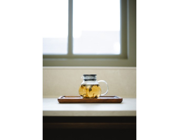 Transparente Glas-Teekanne BREDEMEIJER Teamaster mit 0.5 Liter Fassungsvermögen, Edelstahl-Teefilter, ergonomischem Griff und Ausgiesstülle.