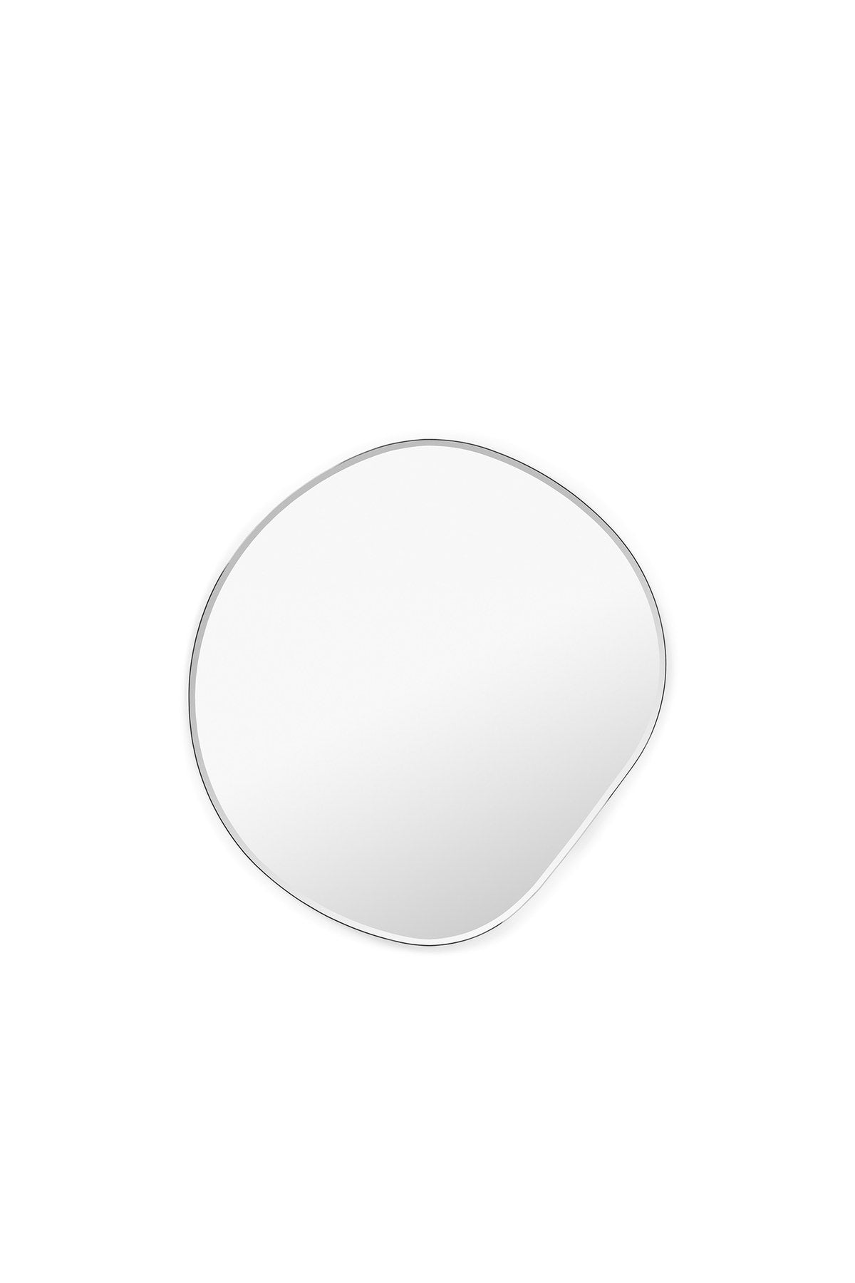 Pond Spiegel Klein in Silber / Chrom präsentiert im Onlineshop von KAQTU Design AG. Wandspiegel ist von Ferm Living