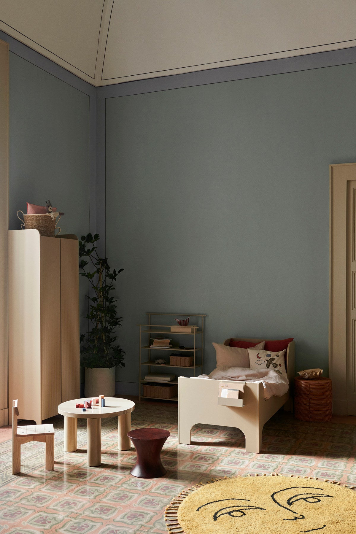 Sill Junior Bett in Kaschmir präsentiert im Onlineshop von KAQTU Design AG. Bett ist von Ferm Living