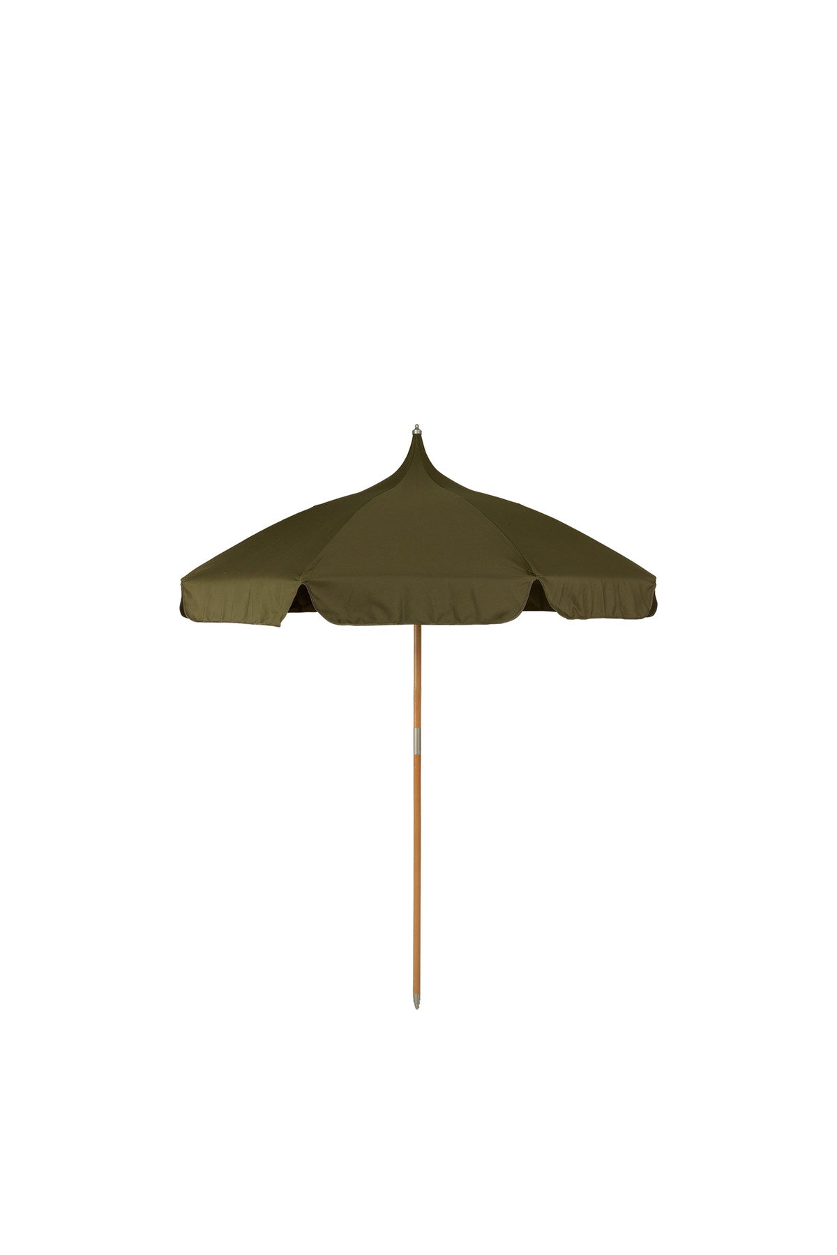 Lulle Sonnenschirm in Olivgrün präsentiert im Onlineshop von KAQTU Design AG. Sonnenschirm ist von Ferm Living