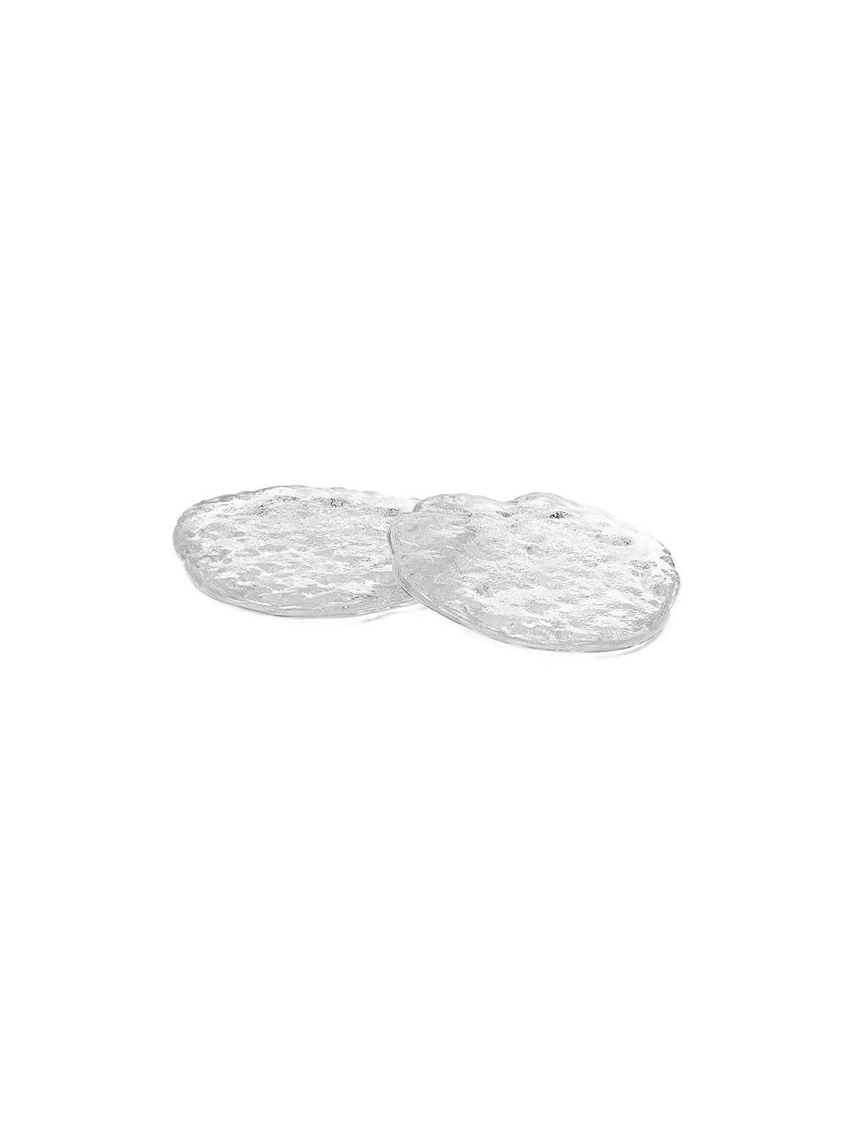Momento Glas Tablett in Klar präsentiert im Onlineshop von KAQTU Design AG. Tablett ist von Ferm Living