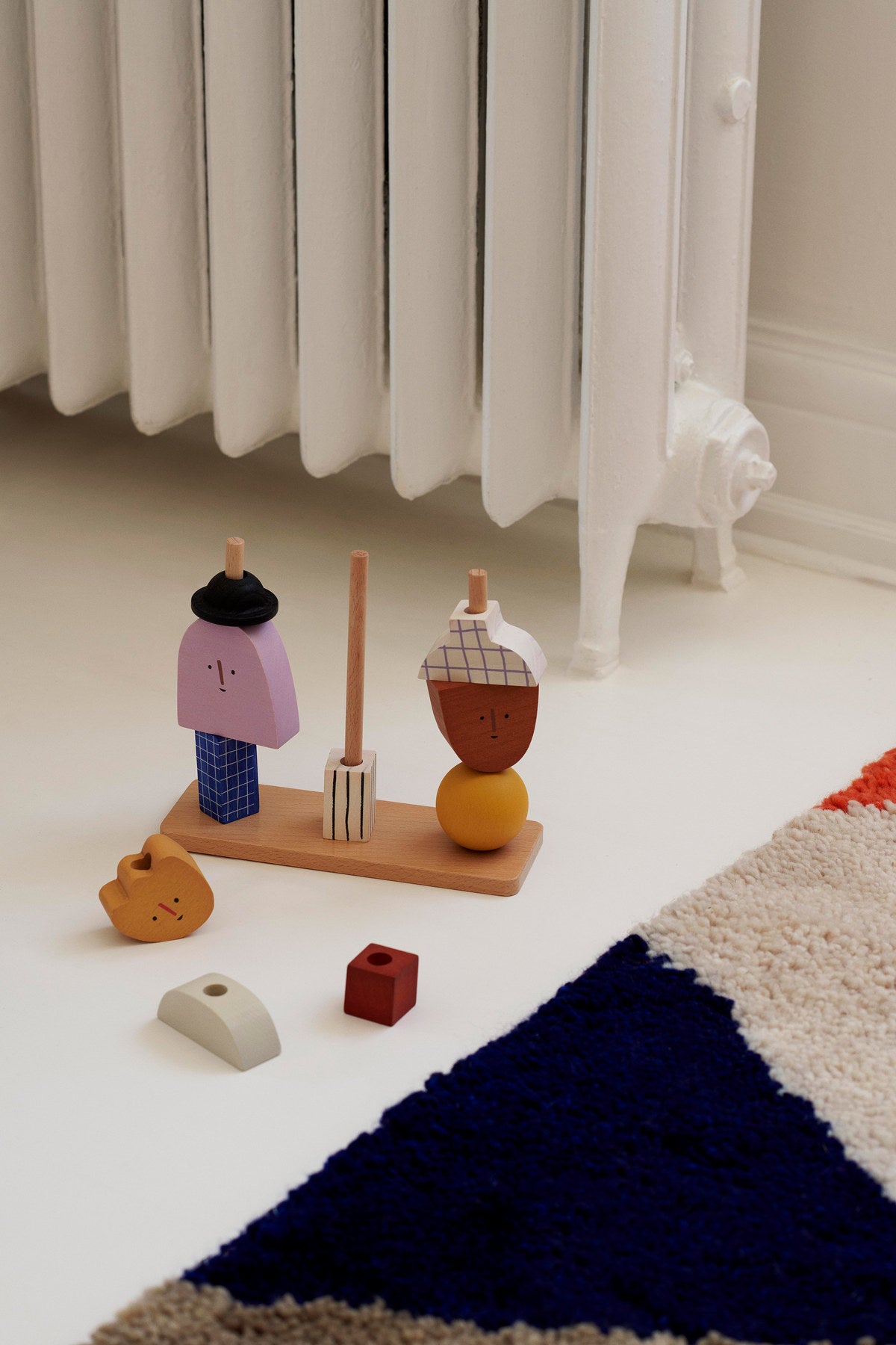 Character Stapelblöcke in Multicolor präsentiert im Onlineshop von KAQTU Design AG. Spiele Kids ist von Ferm Living