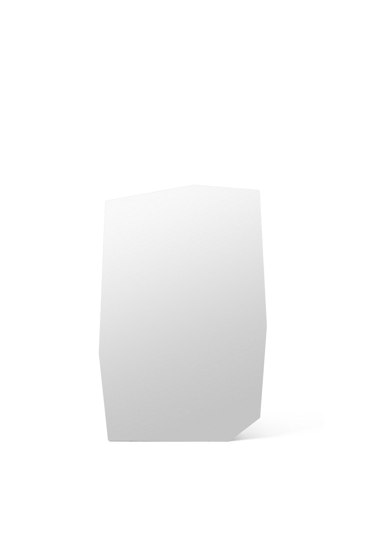 Shard Spiegelschrank in Silber präsentiert im Onlineshop von KAQTU Design AG. Wandspiegel ist von Ferm Living