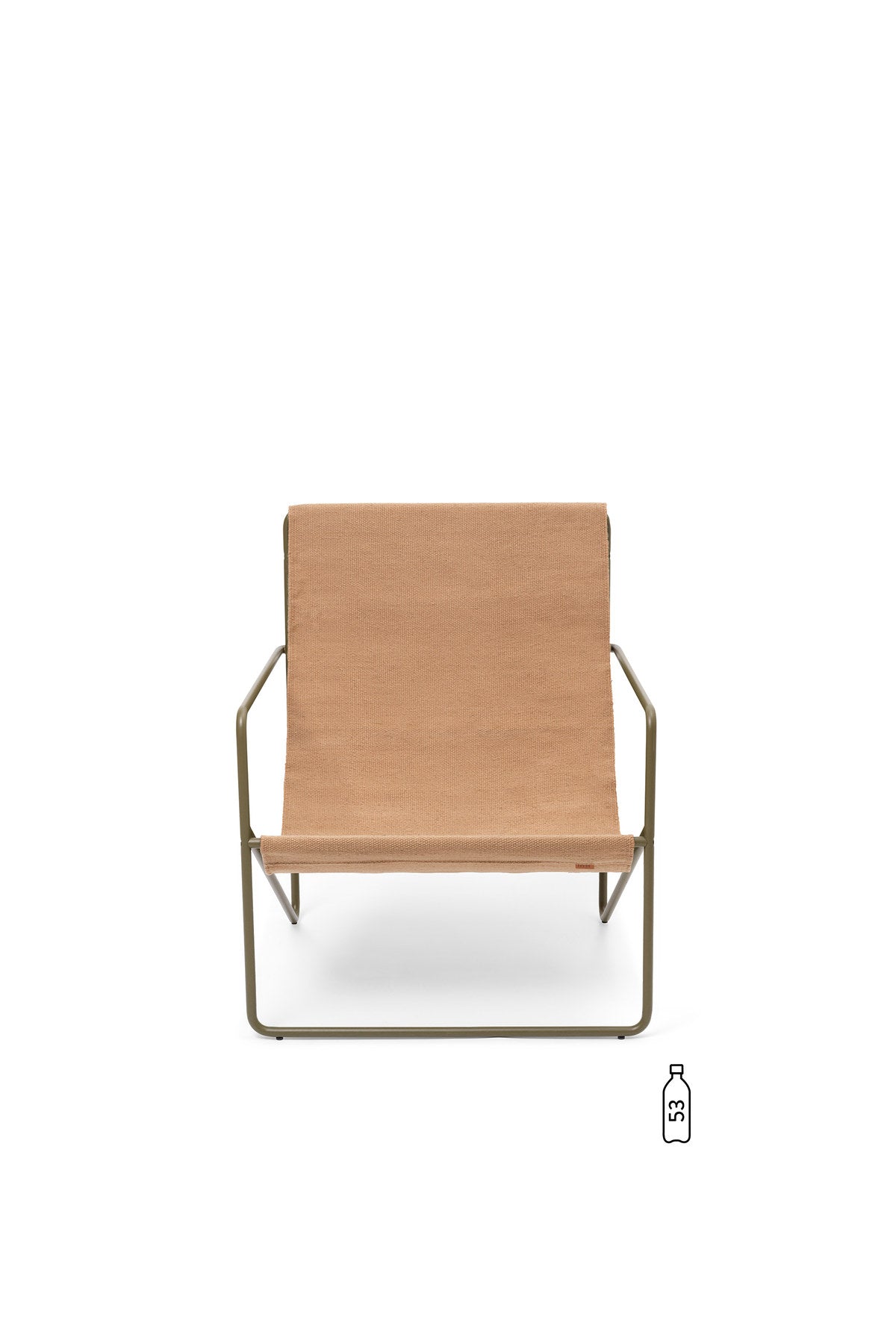 Desert Loungestuhl in Olive/Sand präsentiert im Onlineshop von KAQTU Design AG. Outdoor-Sessel mit Armlehnen ist von Ferm Living
