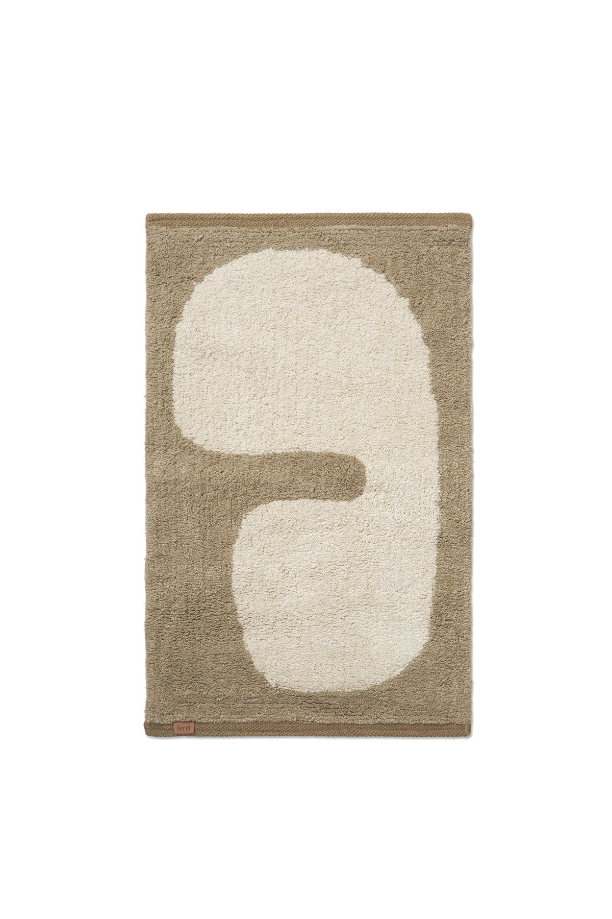 Lay Matte in Dark Taupe/Off-white präsentiert im Onlineshop von KAQTU Design AG. Badematte ist von Ferm Living