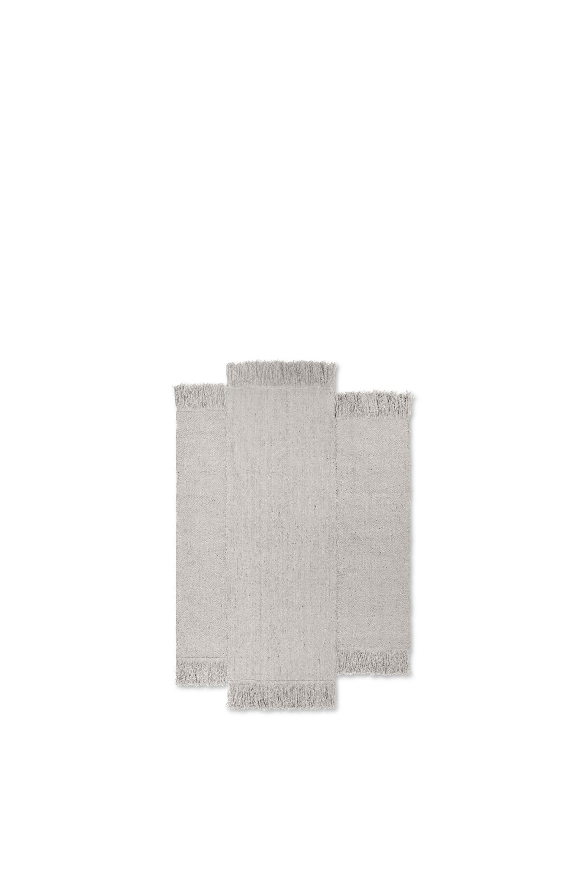 Alter Teppich in Natural präsentiert im Onlineshop von KAQTU Design AG. Teppich ist von Ferm Living