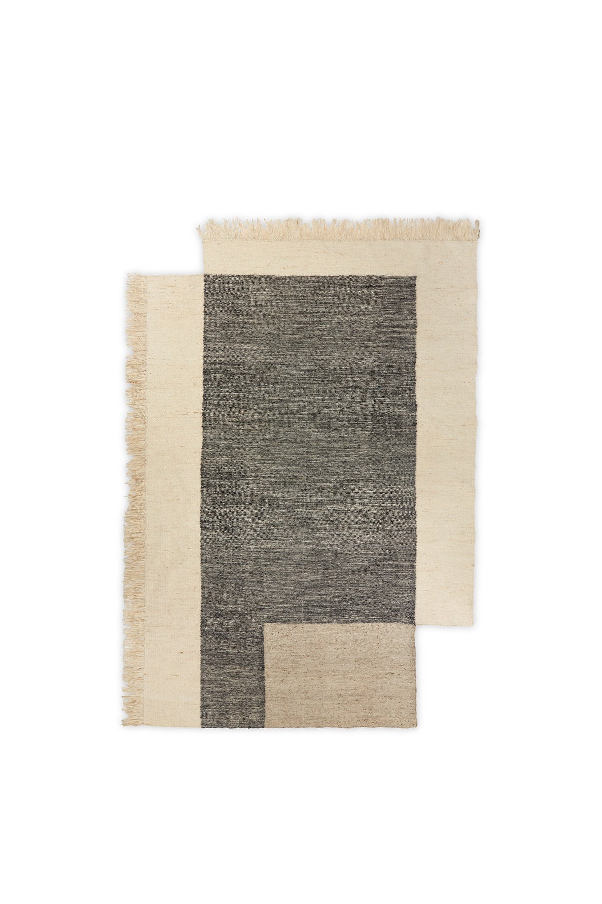 Counter Teppich in Charcoal/Off-white präsentiert im Onlineshop von KAQTU Design AG. Teppich ist von Ferm Living