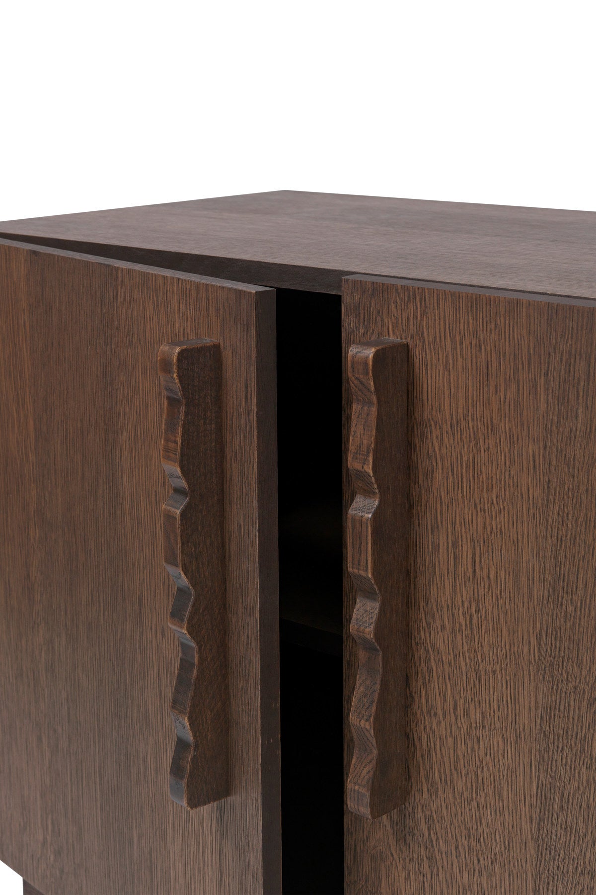 Unda Sideboard in Dark Stained Oak präsentiert im Onlineshop von KAQTU Design AG. Sideboard ist von Ferm Living