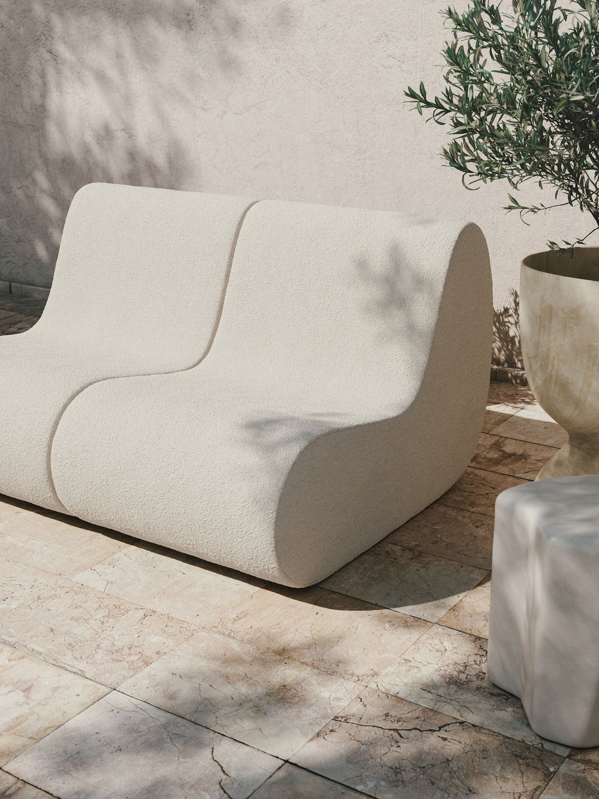 Rouli Center Module Pure Bouclé in Offwhite präsentiert im Onlineshop von KAQTU Design AG. Outdoor-Sessel ist von Ferm Living