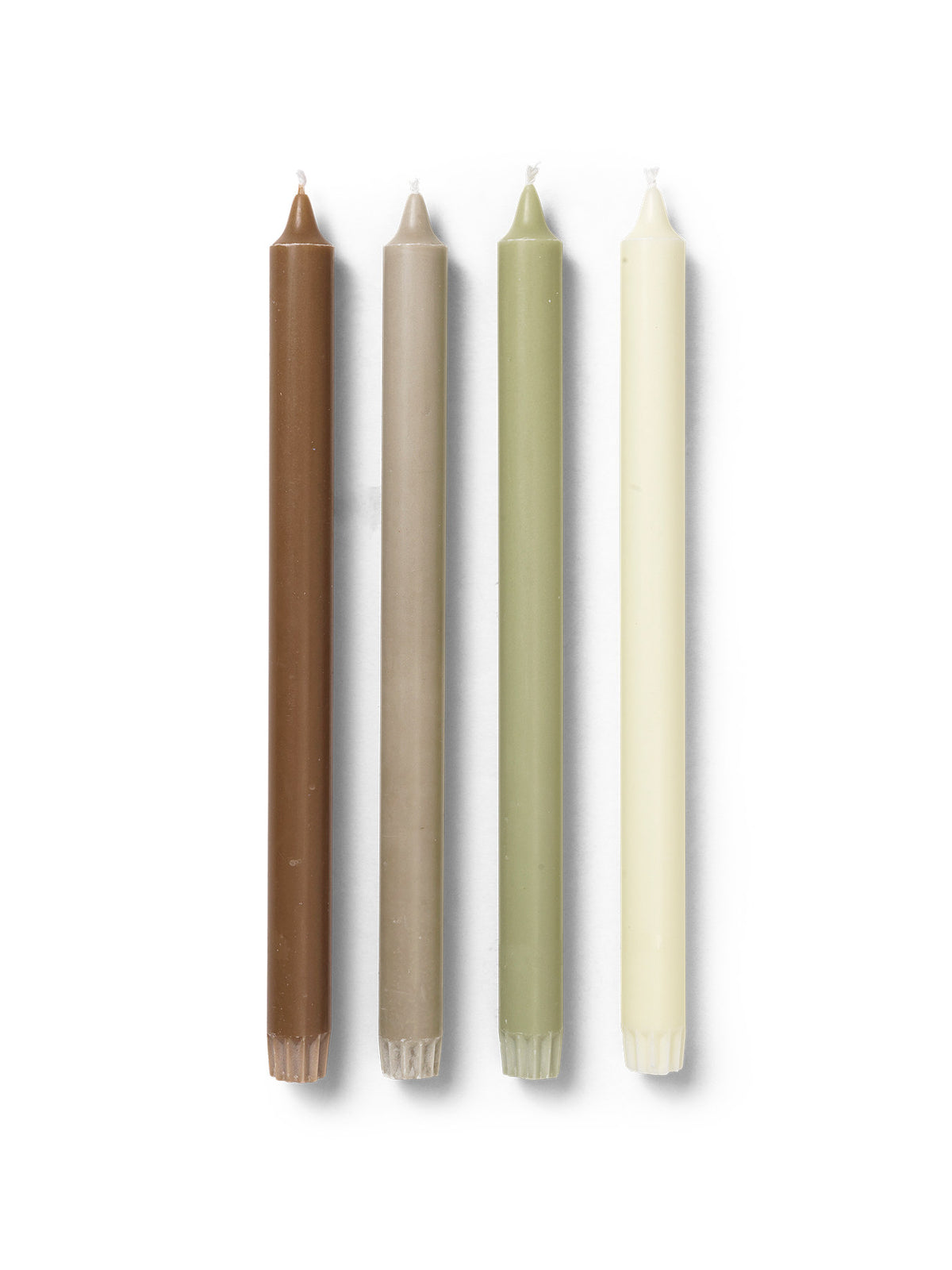Pure Kerzes Set of 4 in Botanic Blend präsentiert im Onlineshop von KAQTU Design AG. Kerzen ist von Ferm Living