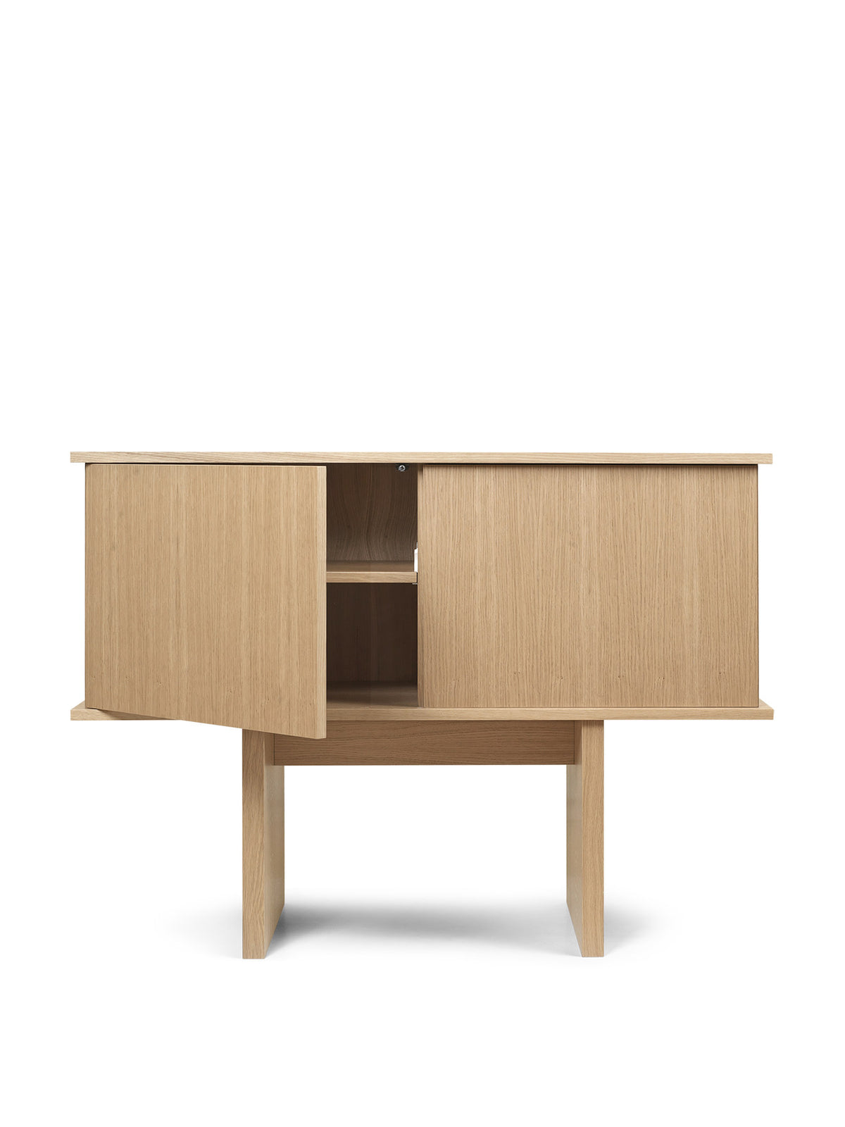 Stilt Sideboard Single in Natural Oak präsentiert im Onlineshop von KAQTU Design AG. Sideboard ist von Ferm Living